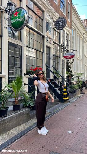 Pokimane Sexy Twitch Streamer – Feets Photo