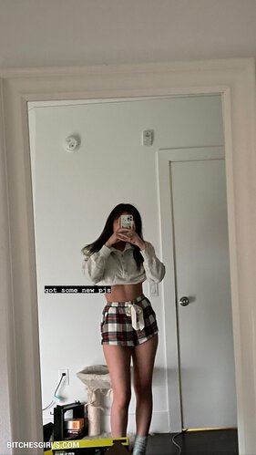 Aikuros Cosplay Nudes – Hyoon Nsfw Cosplay