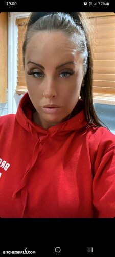 Is Someone Nude – Something Leaked Nudes