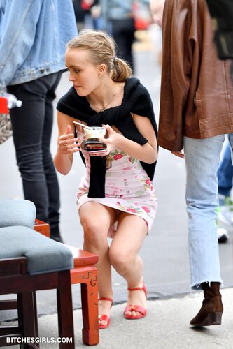 Lily Rose Nude Celebrities – Depp Nude Videos Celebrities