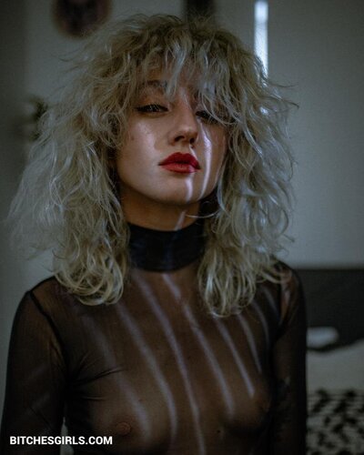 Miss Maddy Nude – Nude Videos