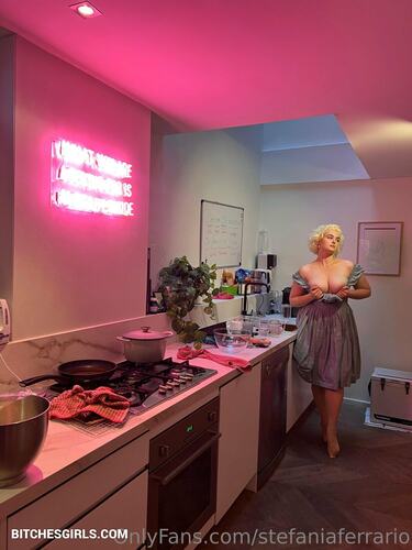 Stefania Ferrario Nude – Patreon Leaked Videos