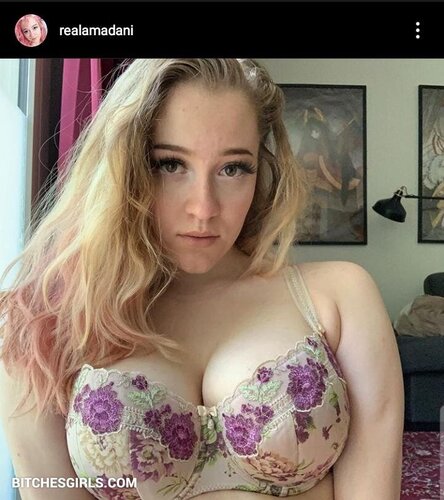 Amadani Instagram Sexy Influencer – Onlyfans Leaked Video