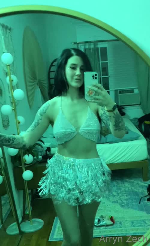 Arryn Zech Nude – Arryn Leaked Nude Video