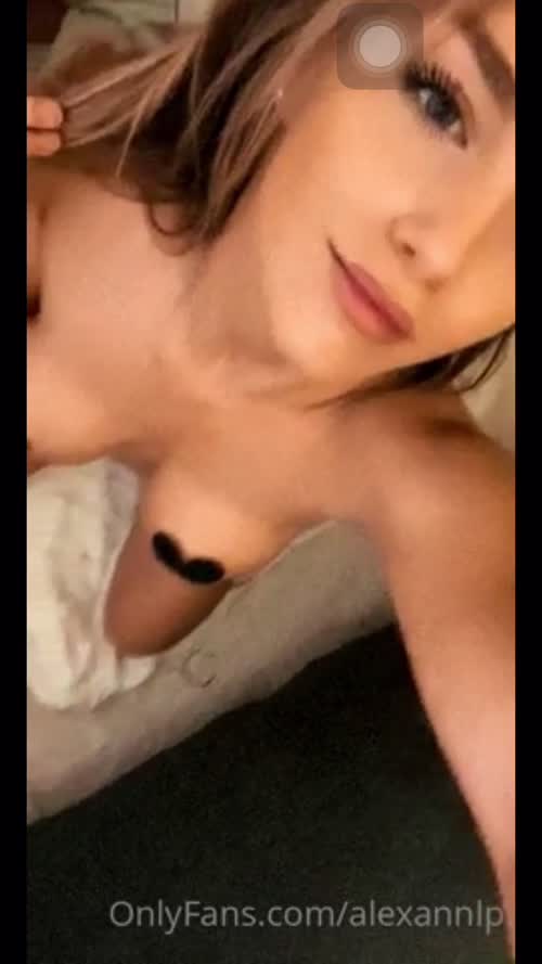 Alexannlp Instagram Sexy Influencer – L Onlyfans Leaked Nude Photo
