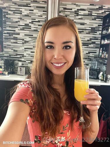 Brandibabees Petite Naked Girl – Onlyfans Leaked Nude Video