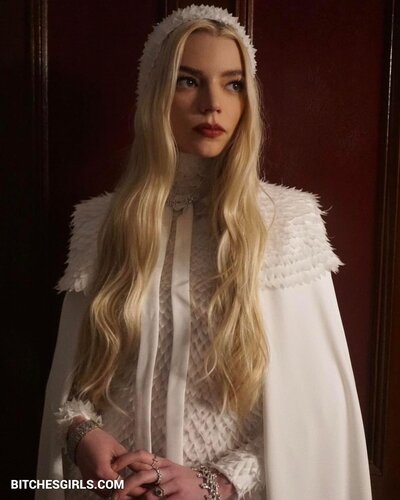 Anya Taylor Nude Latina – Taylor Nude Videos Latina