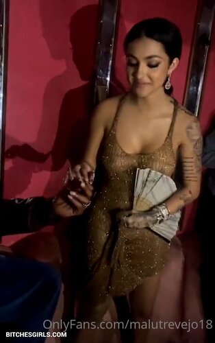 Malu Trevejo Tits Photos – Onlyfans Leaked Videos