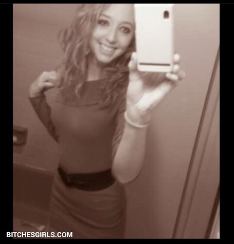 First Cousin Nude – Porn Videos