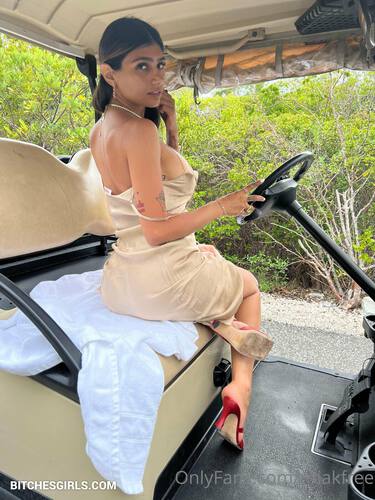 Mia Khalifa Nude – Patreon Leaked Nudes