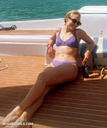 Anne Sofia Nude Celebrities – Robbe Nude Videos Celebrities