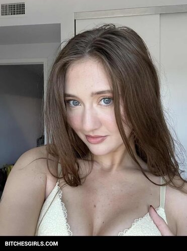 Jordan Burton Youtube Nude Influencer – Jordan