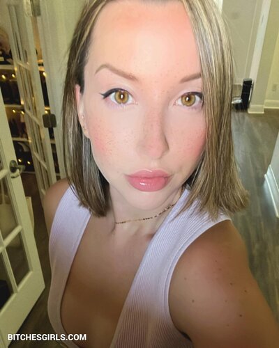 Jackiembutler Nude Twitch – Leaked Nudes