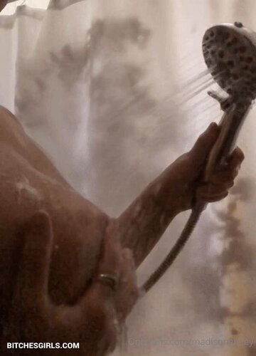 Madison Ginley Nude – Madison Nsfw Photos