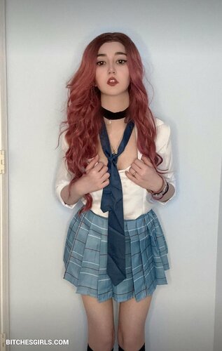 Notonyouriphone Cosplay Porn – Siri The Sock Nsfw Photos Tiktok