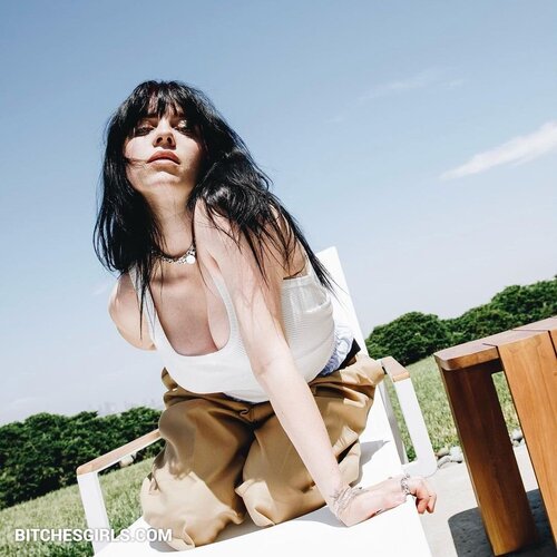 Billie Eilish Nude Celebrities – Eilish Celebrities Leaked Naked Pics