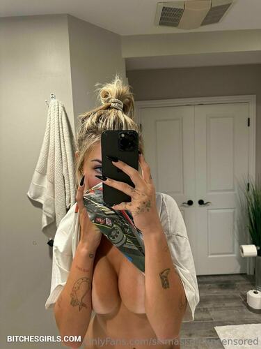 Theskimaskgirl – Briana Armbruster Onlyfans Leaked Naked Photo