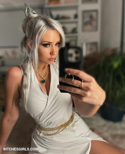 Alanah Pearce Nude Twitch – Charalanahzard Twitch Leaked Nude Pics