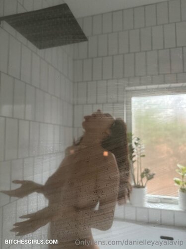 Dany Ellay Instagram Sexy Influencer – Danielley Ayala Chaturbate Records