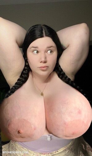 Penny Underbust – Penny_Under Onlyfans Leaked Nude Pics