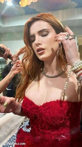 Bella Thorne Nude Latina – Thorne Celebrities Leaked Naked Photo