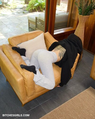 Bella Poarch Nude Asian – Denarie Bautista Taylor Nude Videos Asian