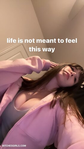 Emiliansfw Youtube Naked Influencer – Emiliansfw. Onlyfans Leaked Nude Photo