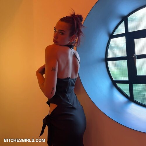 Dua Lipa Nude Celebrities – Dualipa Celebrities Leaked Nudes