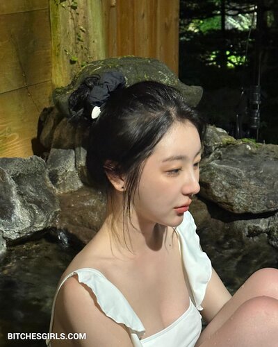 Womenk-Pop Nude Asian – La Lisa Monaban Nude Videos Asian