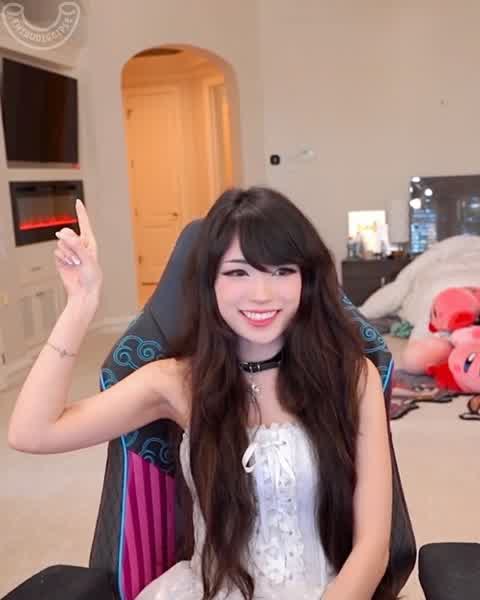 Emiru Nude Asian – Emily Schunk Nude Videos Asian