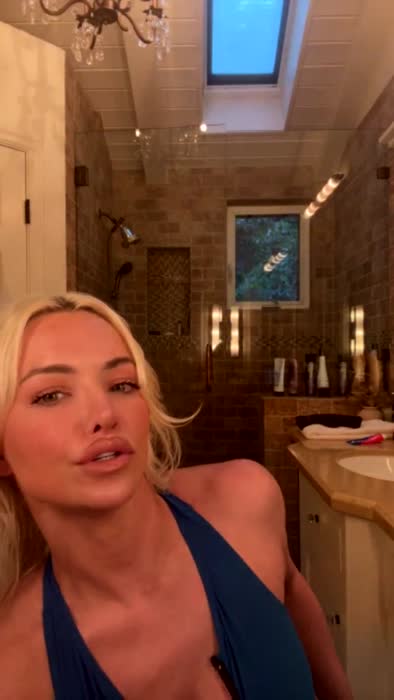 Lindsey Pelas Blonde Bombshell – Lindseypelas Big Tits Videos