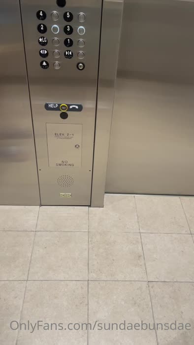 Therealpersianprincess Petite Nude Videos – Miafallxo Onlyfans Tanned Nudes