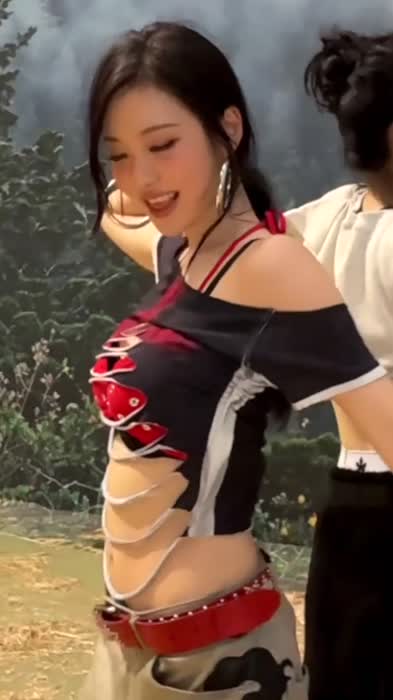 Ningning Ningning – Asian Kpop Pussy Videos